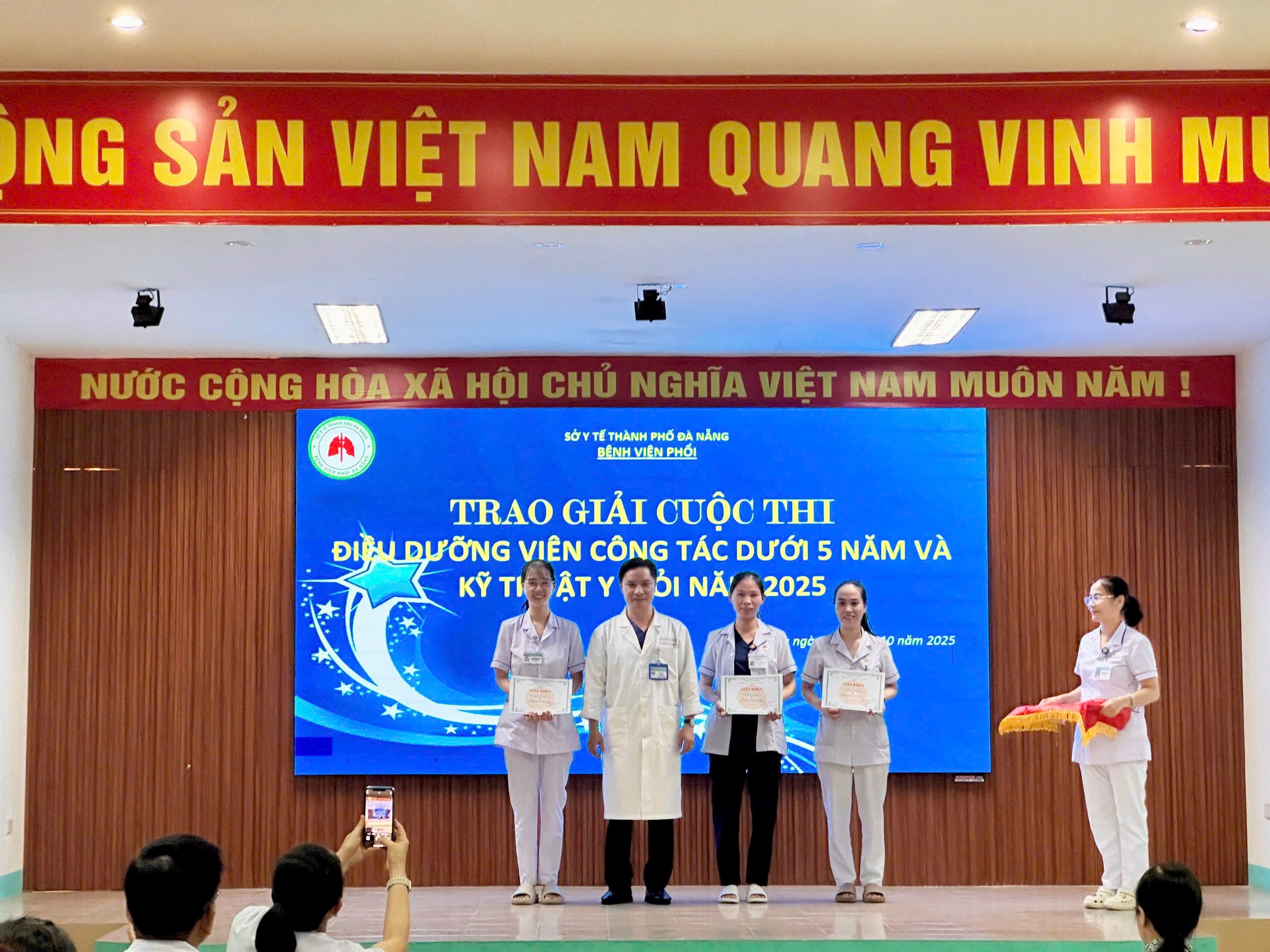 z7077419357761_9d93645bf26bf0e764887a6134668394