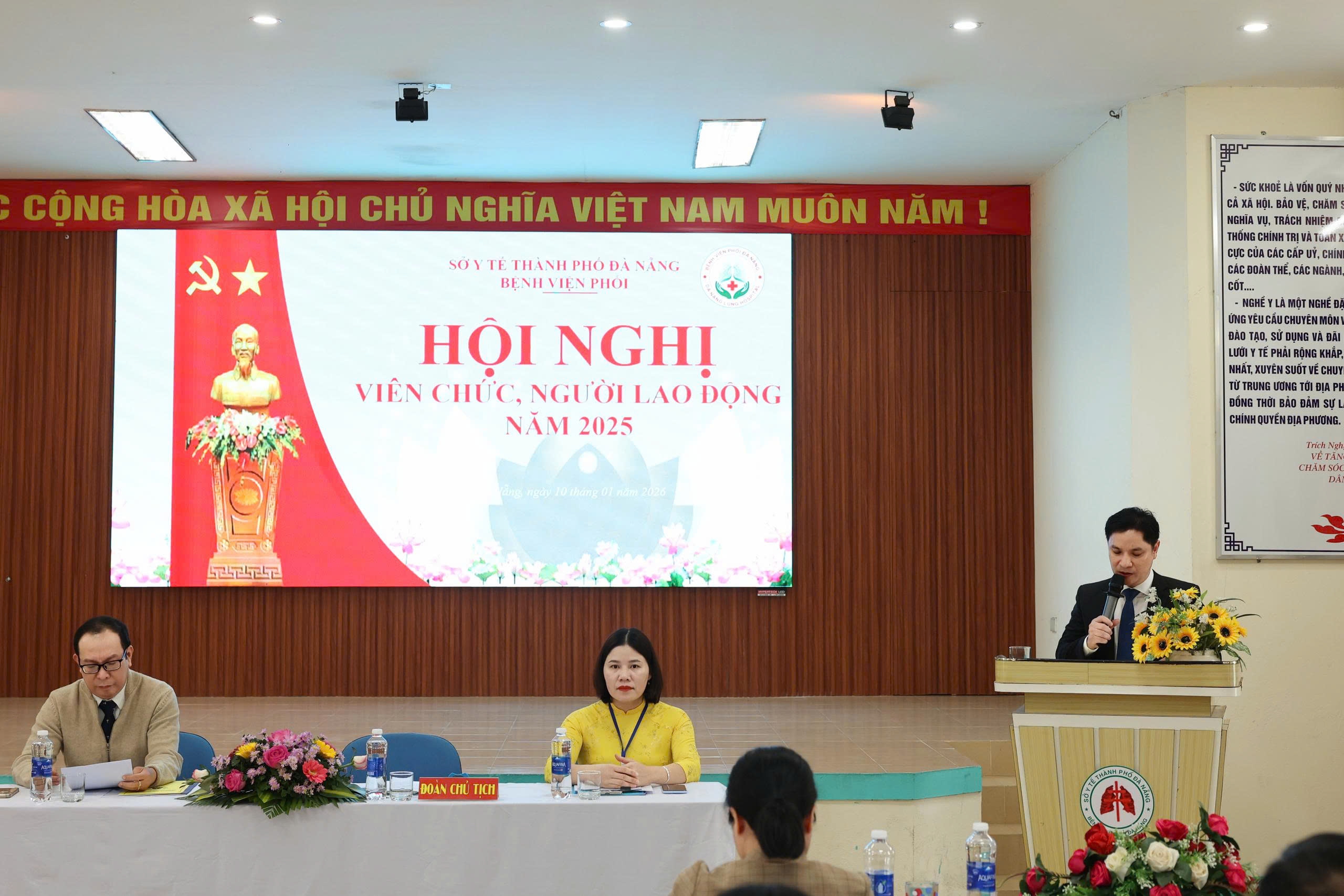 z7421288800376_435b8c173792d450b5200277c1853f97