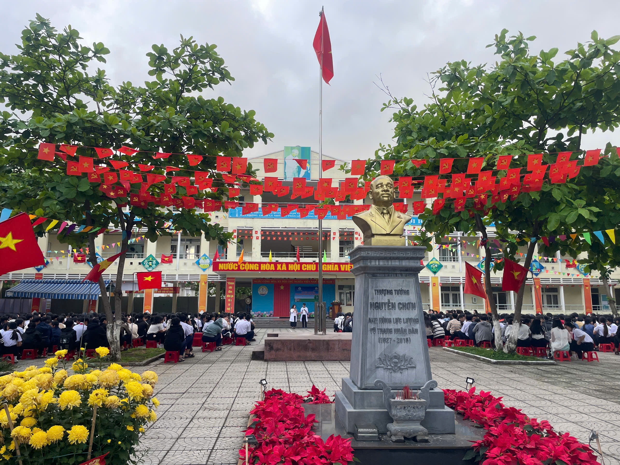 z7601082341491_e09ebedd914a586e3089de21da54ca7e